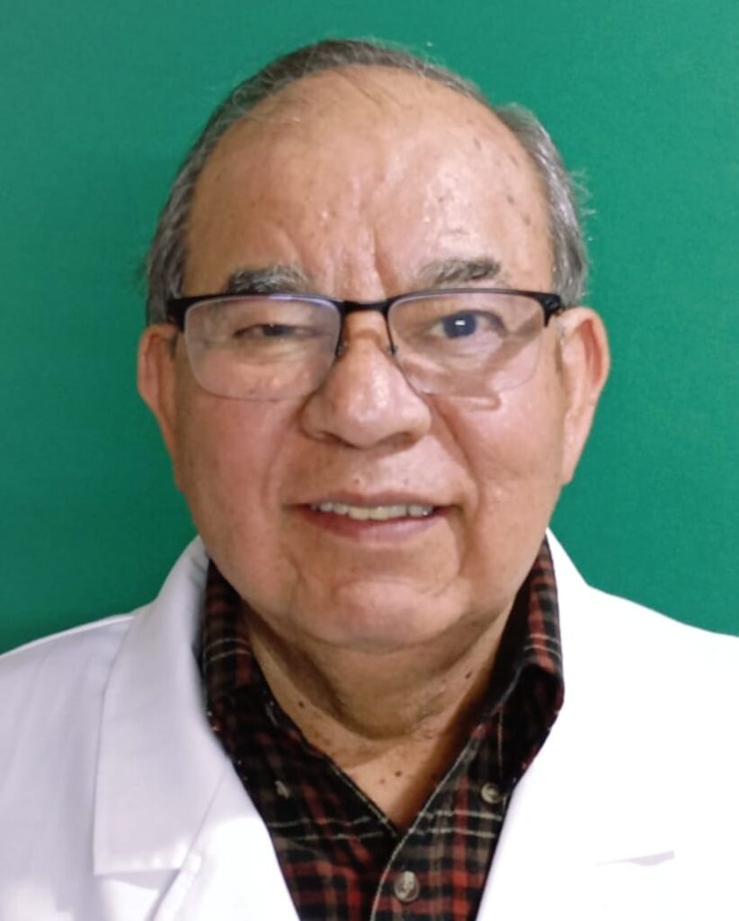 Dr. Raúl Cortés Ayón